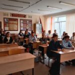 Обучающиеся ГБОУ лицей г.Сызрани приняли участие в открытом онлайн-уроке «История развития российской космонавтики»